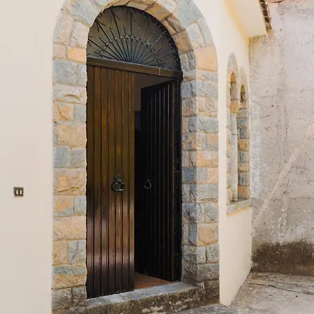 Casa Di Don Francesco * סקאלה