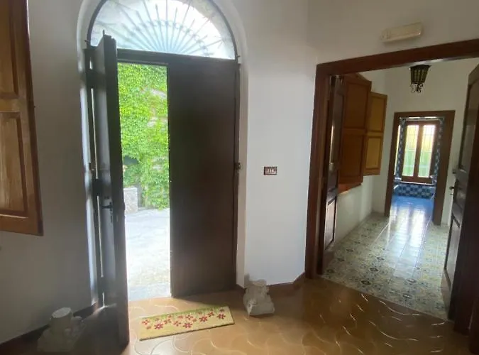 Casa Di Don Francesco Дом отдыха *